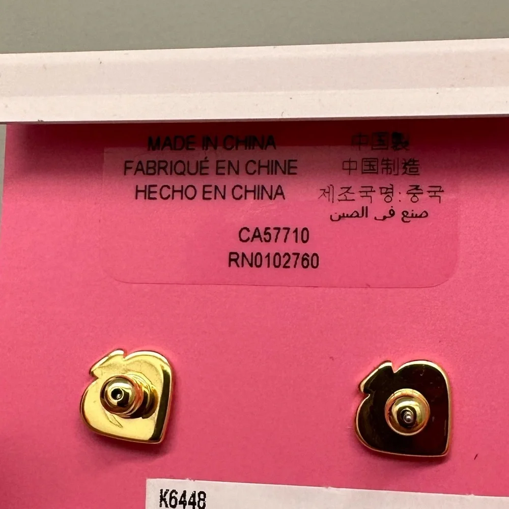 NWOT Kate Spade ♠️ 🔒 studs earrings